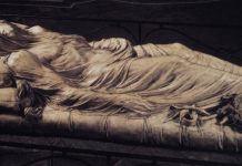 Velika subota oduvijek je bila dan tišine i molitve