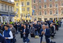 FOTO/VIDEO Prve subote u svibnju održana još jedna javna molitva muškaraca u Zagrebu
