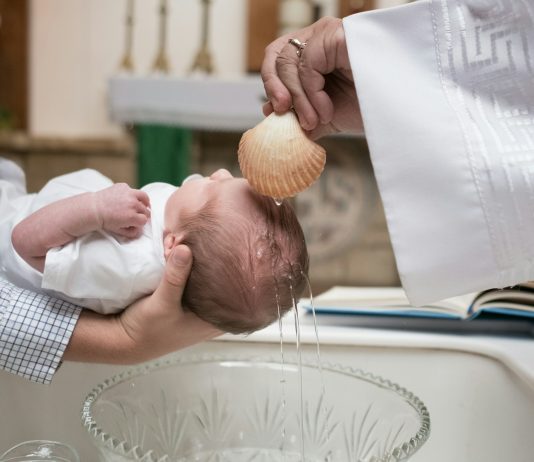 Sv. Josemaría: Krštenjem, svi smo jednaki
