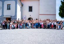 Održana 4. duhovna obnova za obitelji koje mole krunicu u Sveticama kod Ozlja