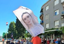 FOTOGALERIJA Muškarci molili krunicu diljem Hrvatske, ali i u inozemstvu