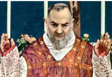 NOVO ČUDO? Prokrvario kip sv. Padre Pija