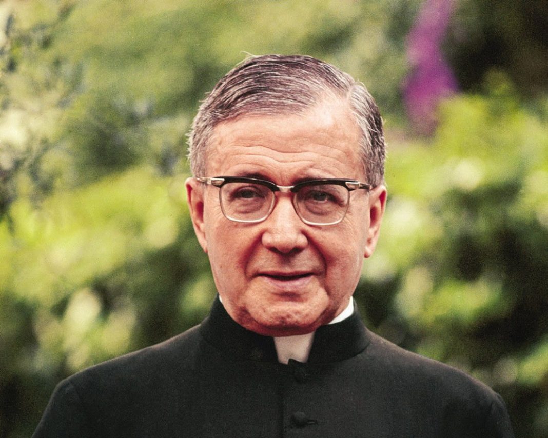 SV. JOSEMARÍA Zaljubi se u Boga