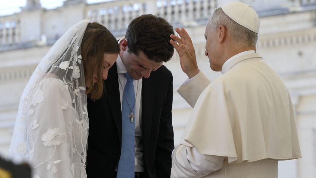 MLADENCI I PAPA Evo kako se možete susresti i što morate znati