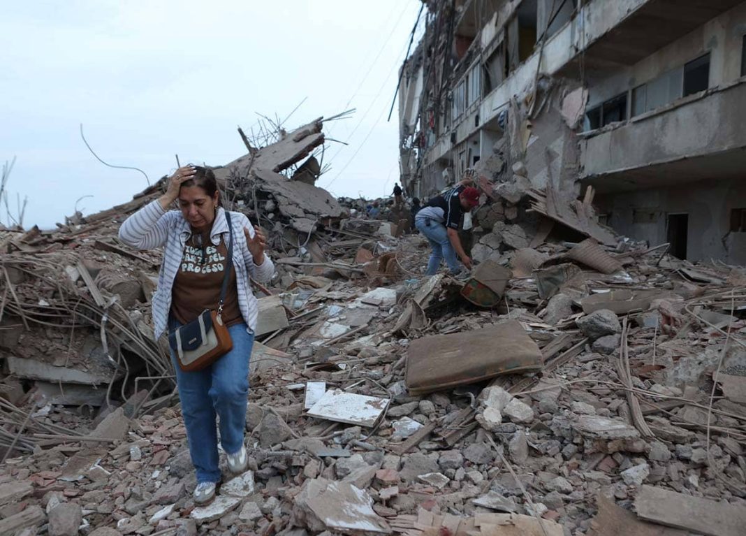 MJESEC DANA NAKON POTRESA Problemi Venezuele i ranjenih